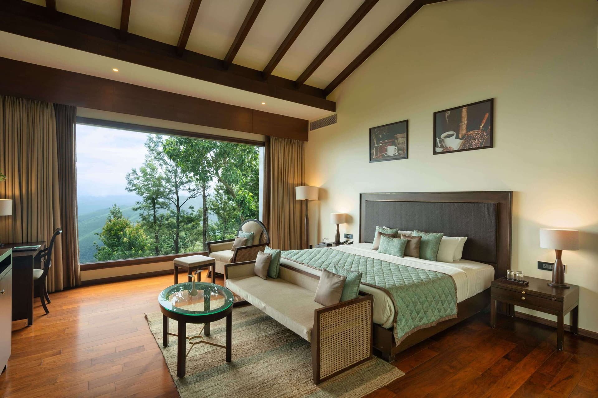 Mountain Suite, photo 1