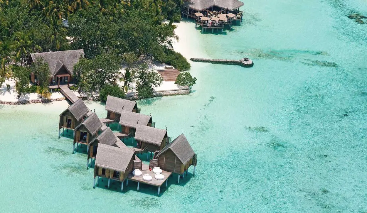 Constance Moofushi